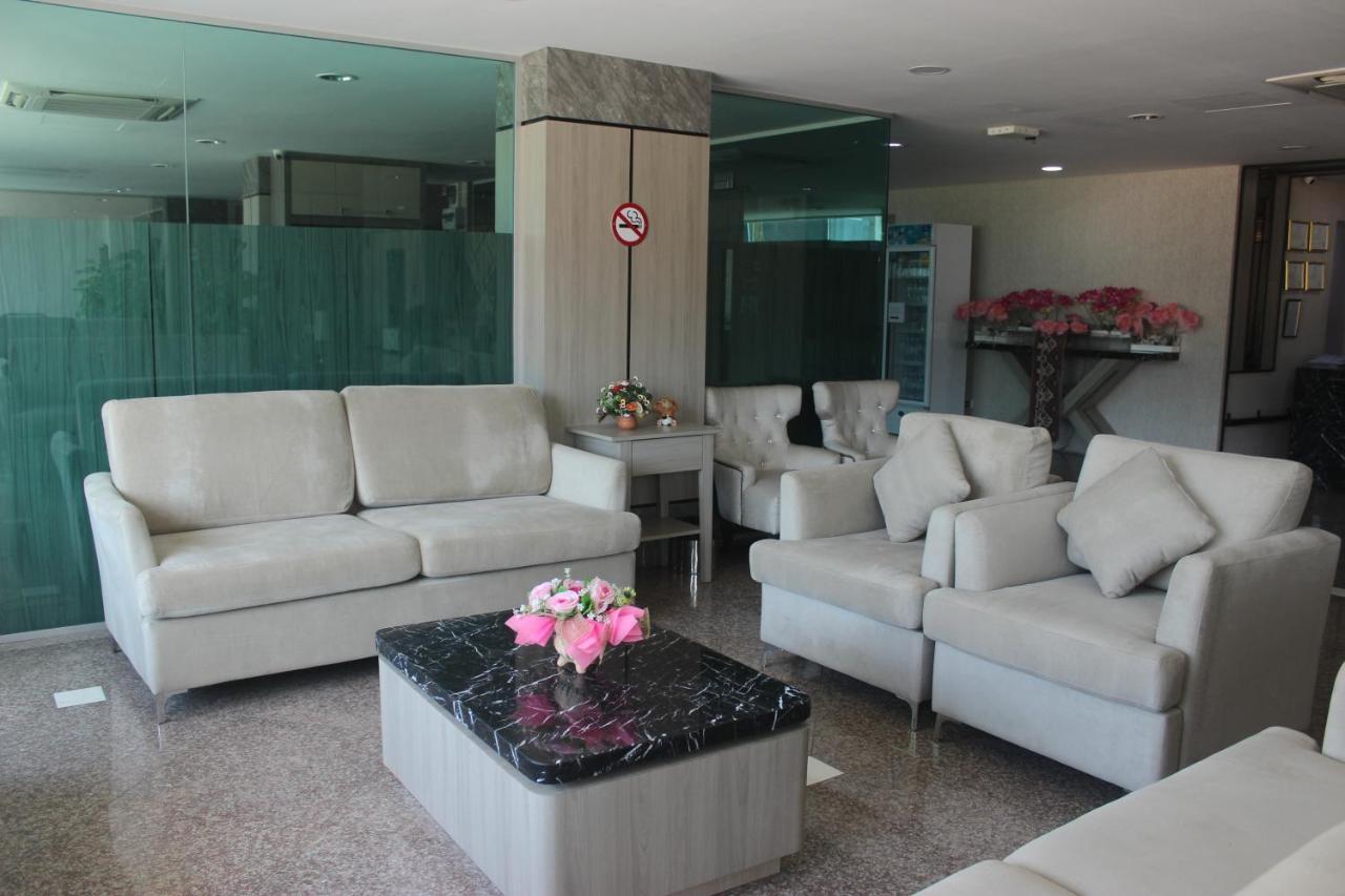 M Village Hostel Sadao Екстериор снимка