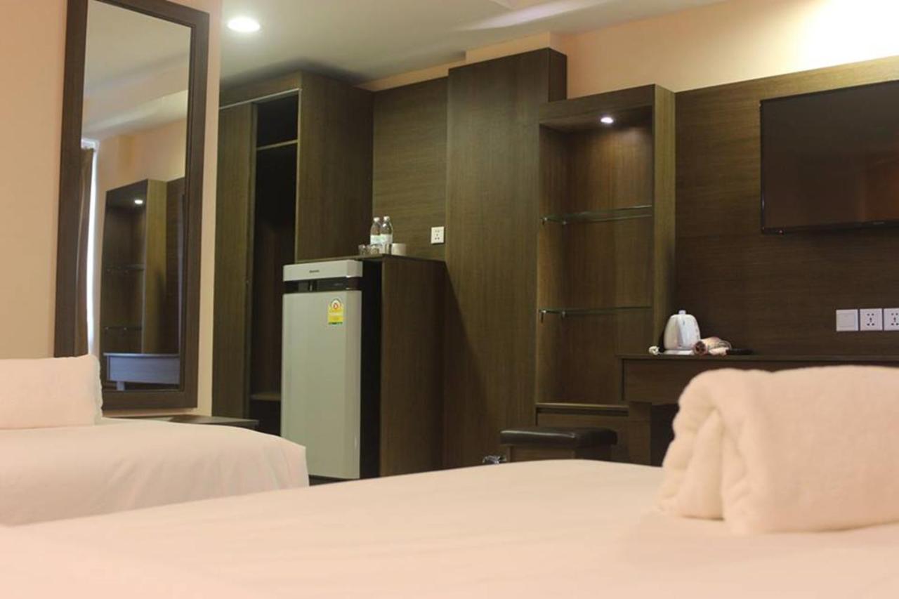 M Village Hostel Sadao Екстериор снимка